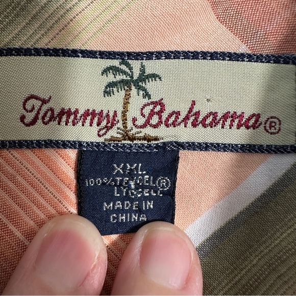 Tommy Bahama XXL Plaid Short Sleeve Shirt - Peach and Green, Tencel - Picture 3 of 11